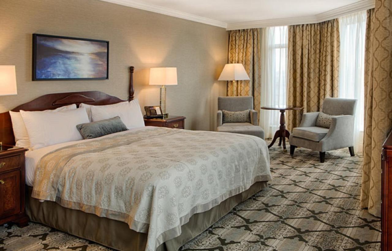 The Magnolia & 5*