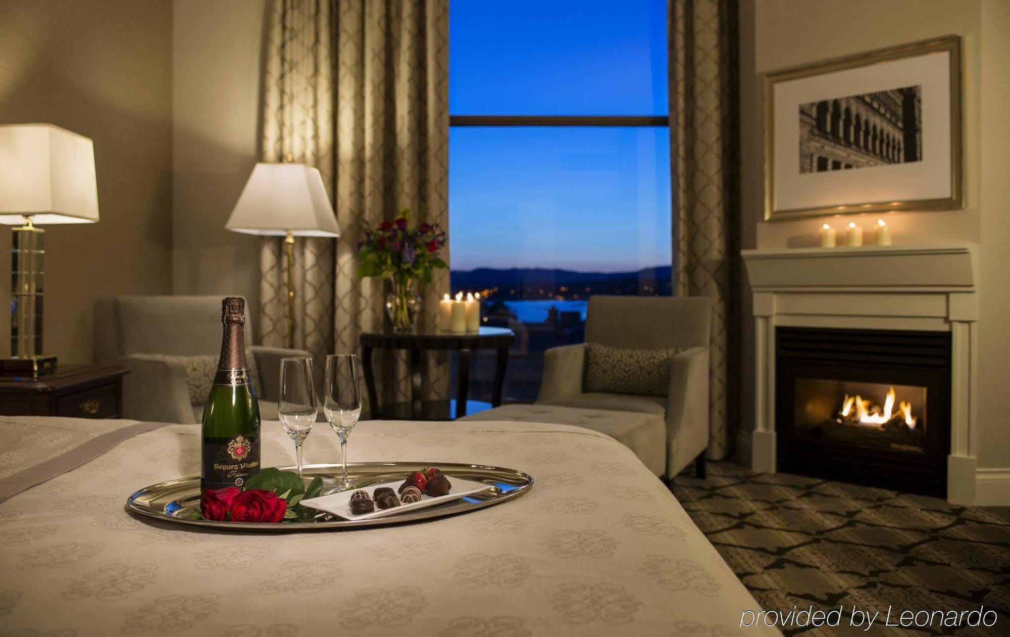 The Magnolia & Hotel Victoria